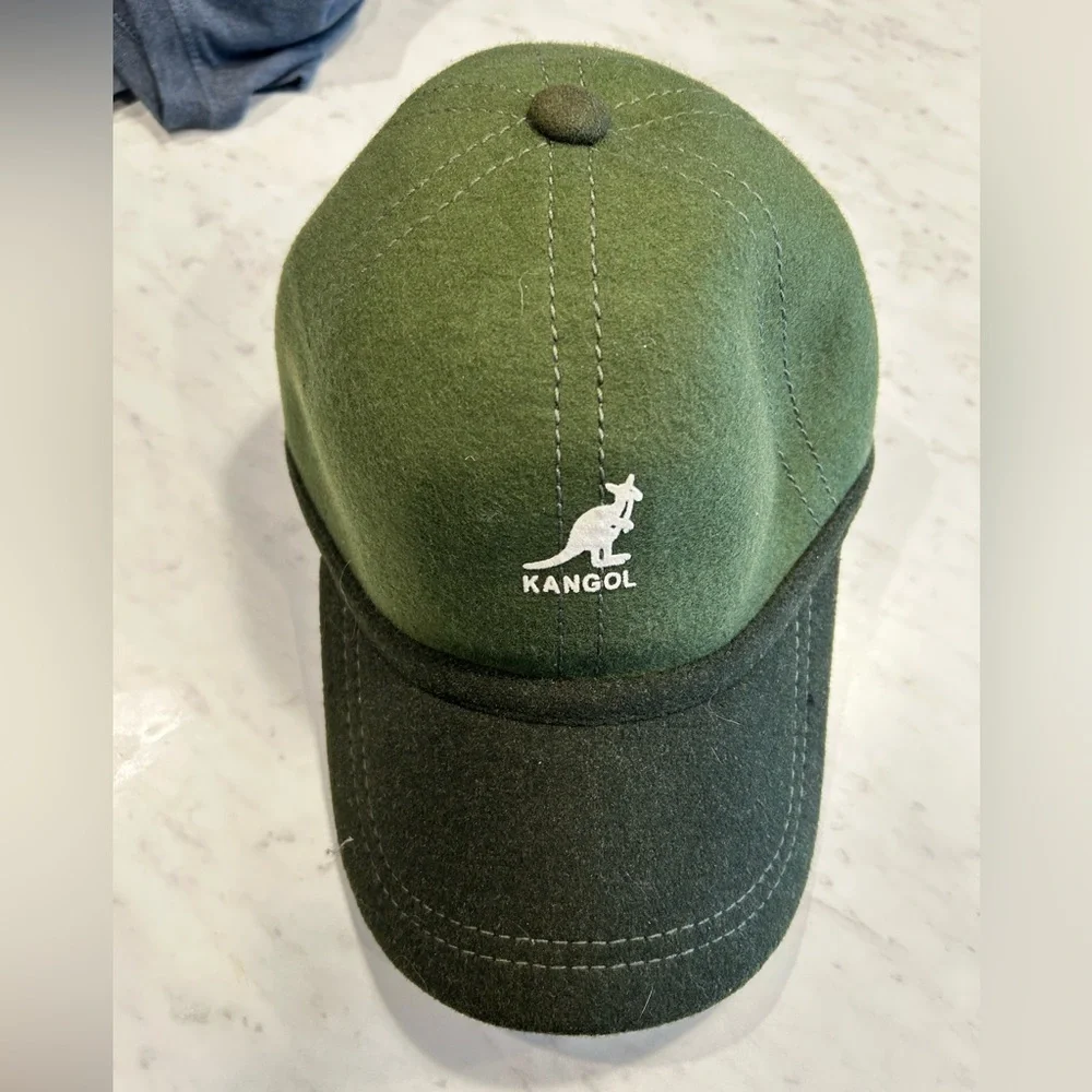 KANGOL 100% Wool Adjustable Hat two toned green - Picture 1 of 6